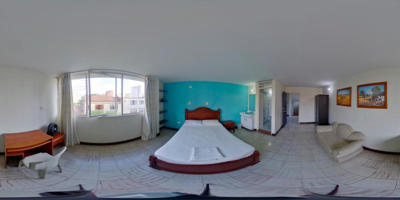 Roof Hostel كالي المظهر الخارجي الصورة