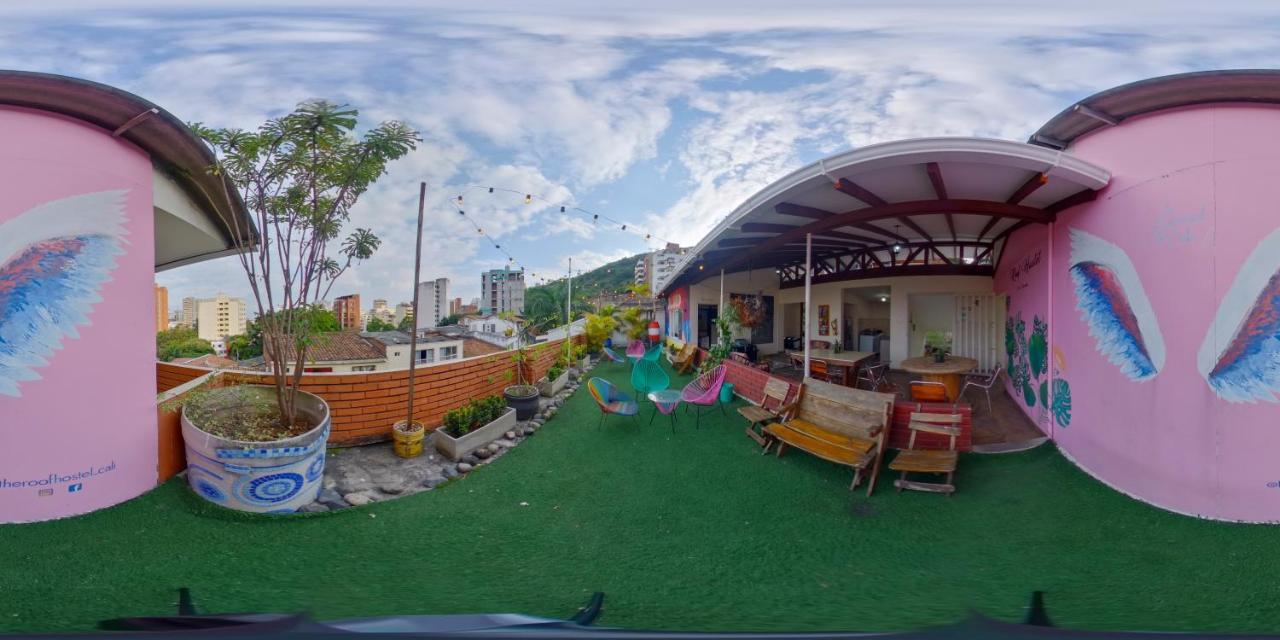 Roof Hostel كالي المظهر الخارجي الصورة