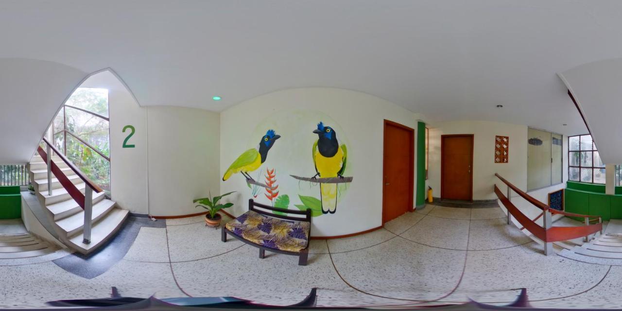 Roof Hostel كالي المظهر الخارجي الصورة