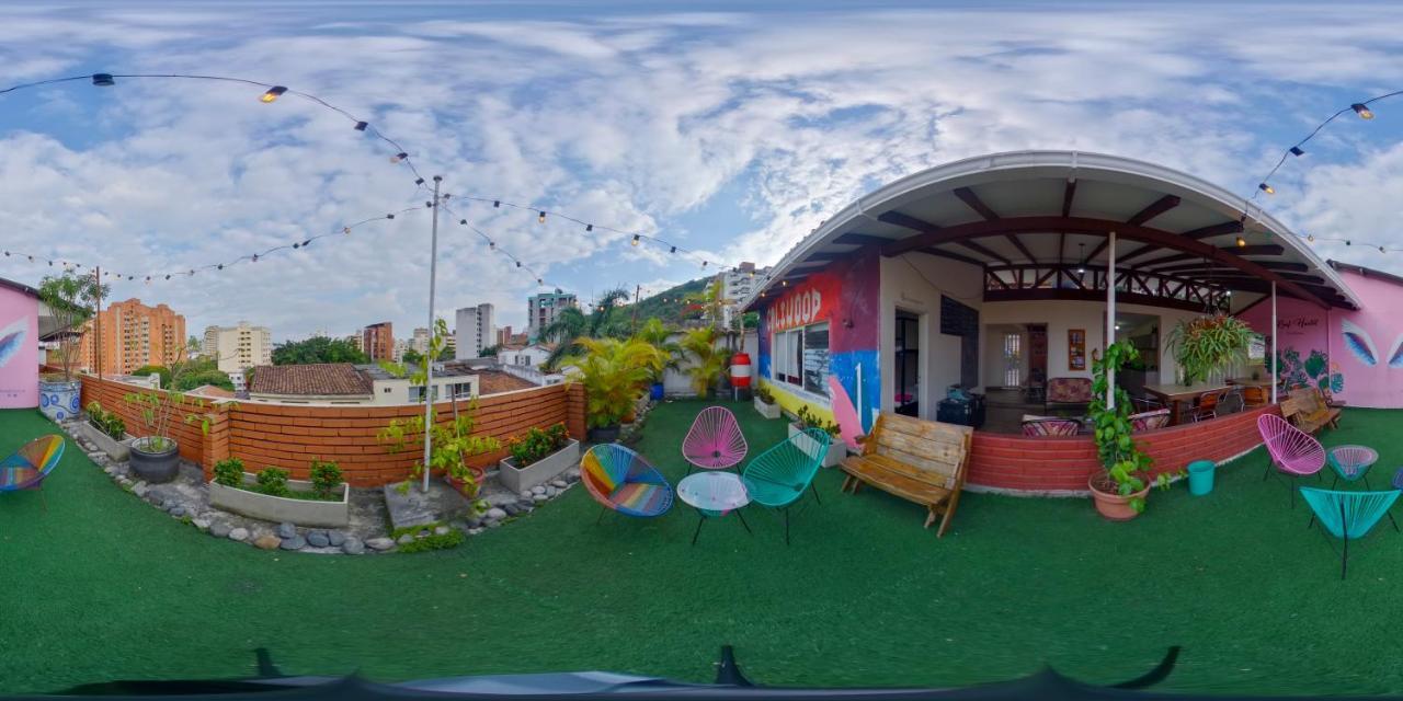 Roof Hostel كالي المظهر الخارجي الصورة