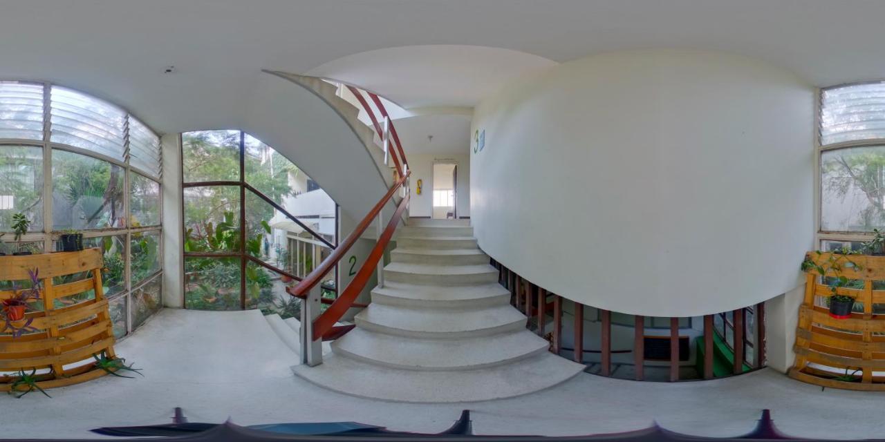 Roof Hostel كالي المظهر الخارجي الصورة