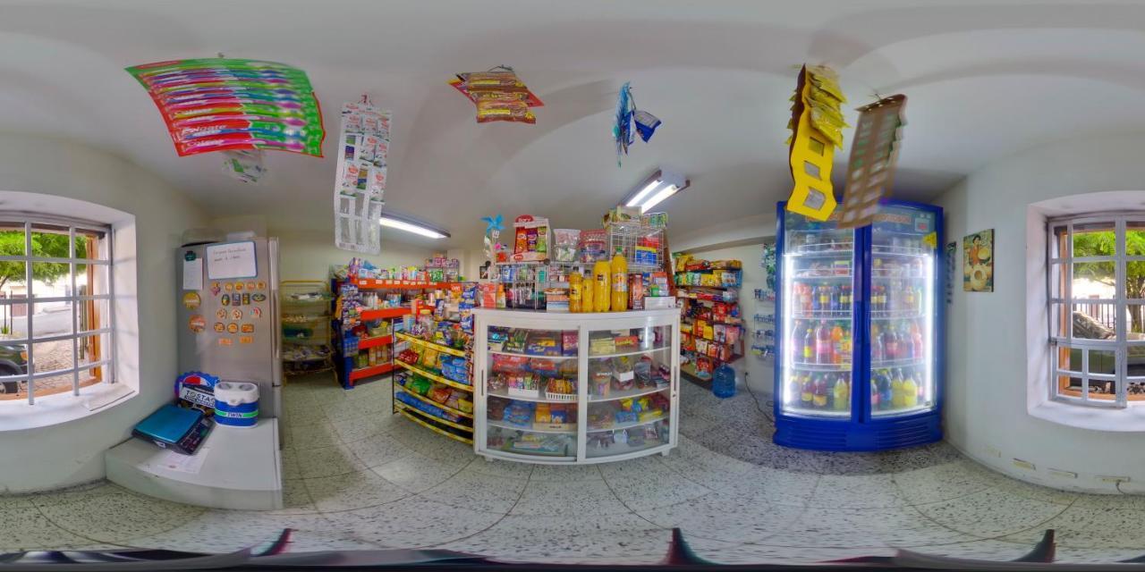 Roof Hostel كالي المظهر الخارجي الصورة