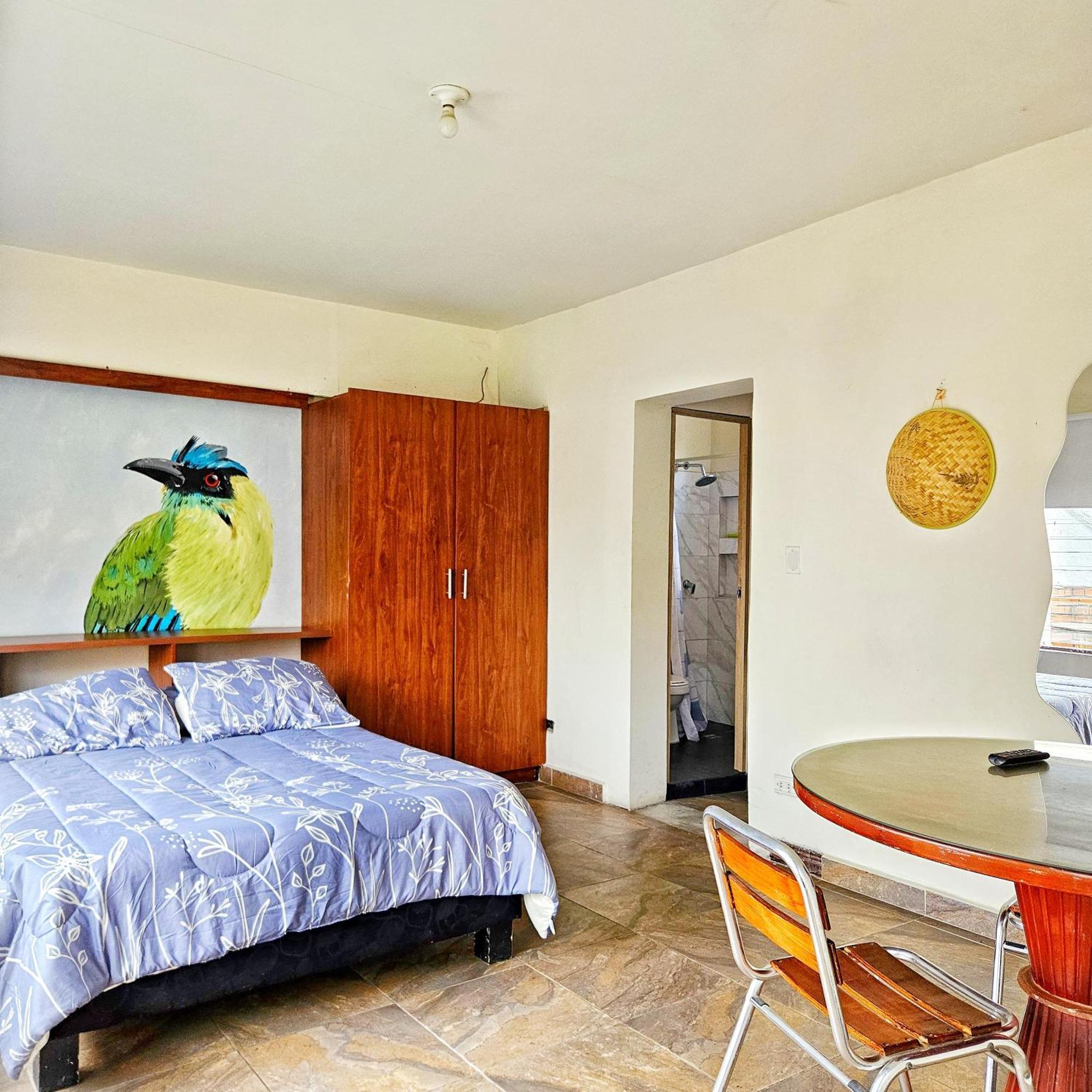 Roof Hostel كالي المظهر الخارجي الصورة
